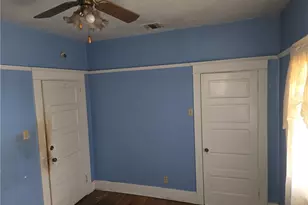 555 W 43rd, Los Angeles, CA 90037 - Photo 12
