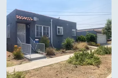 302 W 107th Street, Los Angeles, CA 90003 - Photo 2