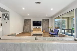 25251 Golden Maple, Canyon Country, CA 91387 - Photo 10