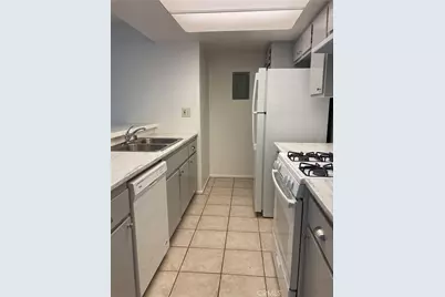 8505 Columbus Avenue #111, North Hills, CA 91343 - Photo 1