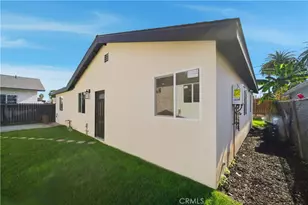 1106 W 74th St, Los Angeles, CA 90044 - Photo 2