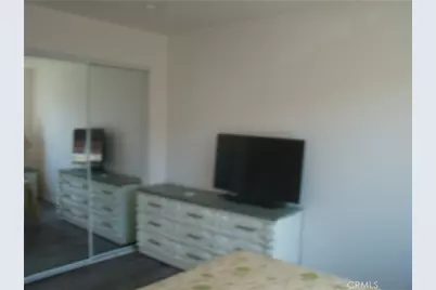 10622 Anzac, Los Angeles, CA 90002 - Photo 12