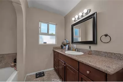 1617 W 80th Street, Los Angeles, CA 90047 - Photo 18