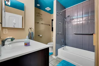 15000 Downey Avenue #243, Paramount, CA 90723 - Photo 24