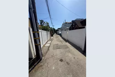 652 Navy Street, Santa Monica, CA 90405 - Photo 6