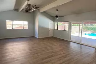7813 Nairn Ct, Bakersfield, CA 93309 - Photo 6