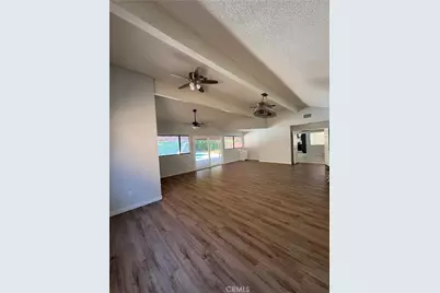 7813 Nairn Court, Bakersfield, CA 93309 - Photo 12