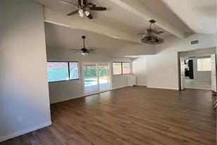 7813 Nairn Ct, Bakersfield, CA 93309 - Photo 12