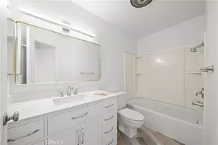 650 The Village, Redondo Beach, CA 90277 - Photo 20