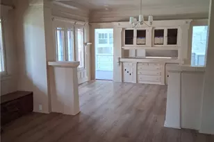 1842 W 43rd Pl, Los Angeles, CA 90062 - Photo 2