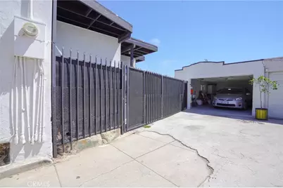 4134 W 107th, Inglewood, CA 90304 - Photo 56