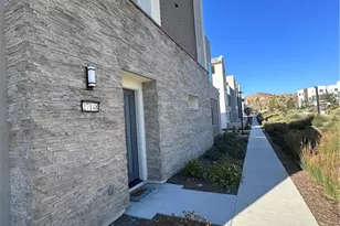 27148 Skyland, Valencia, CA 91381 - Photo 36