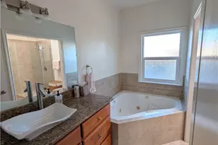 412 Miramar Dr, Redondo Beach, CA 90277 - Photo 36