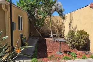 8215 S Mariposa, Los Angeles, CA 90044 - Photo 26