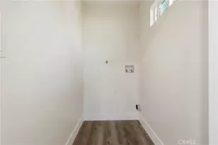 10517 Cimarron, Los Angeles, CA 90047 - Photo 6