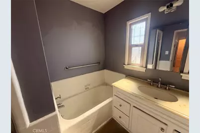 800 W 99th St Street, Los Angeles, CA 90044 - Photo 14