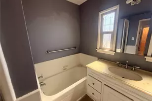 800 W 99th St St, Los Angeles, CA 90044 - Photo 14