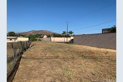 2655 Hamner Avenue - Photo 1