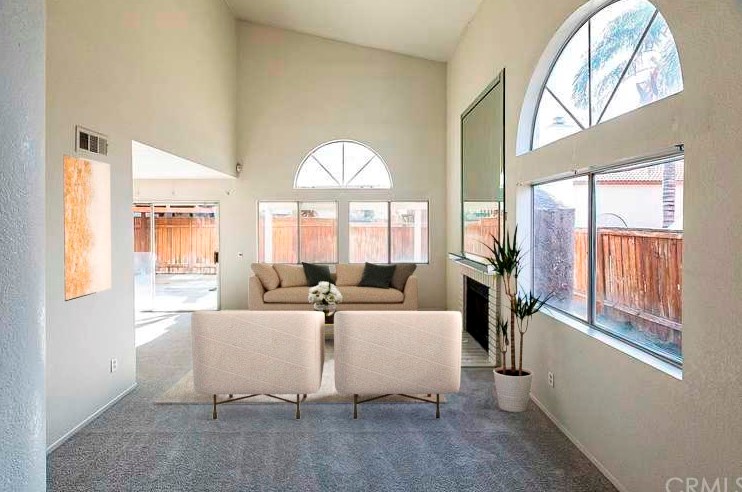 11915 Woodbridge Dr, Fontana, CA 92337-0541