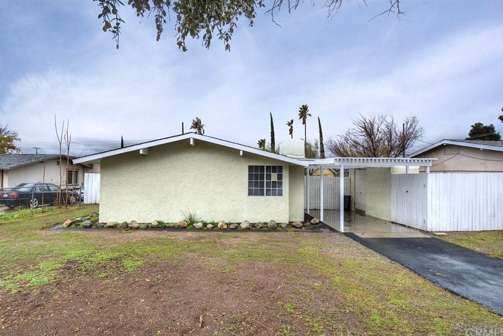 458 San Andreas Rd, Banning, CA 92220-2210