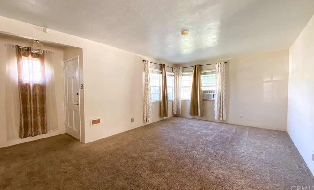 4580 Edgewood Pl, Riverside, CA 92506
