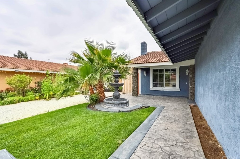 23759 Suncrest Ave, Moreno Valley, CA 92553-3209