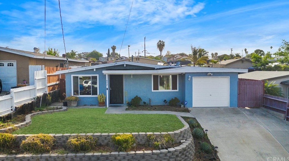 642 San Juhn St, Spring Valley, CA 91977-5253