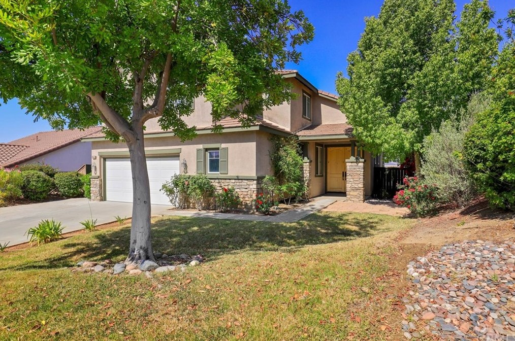 35405 El Diamante Dr, Wildomar, CA 92595
