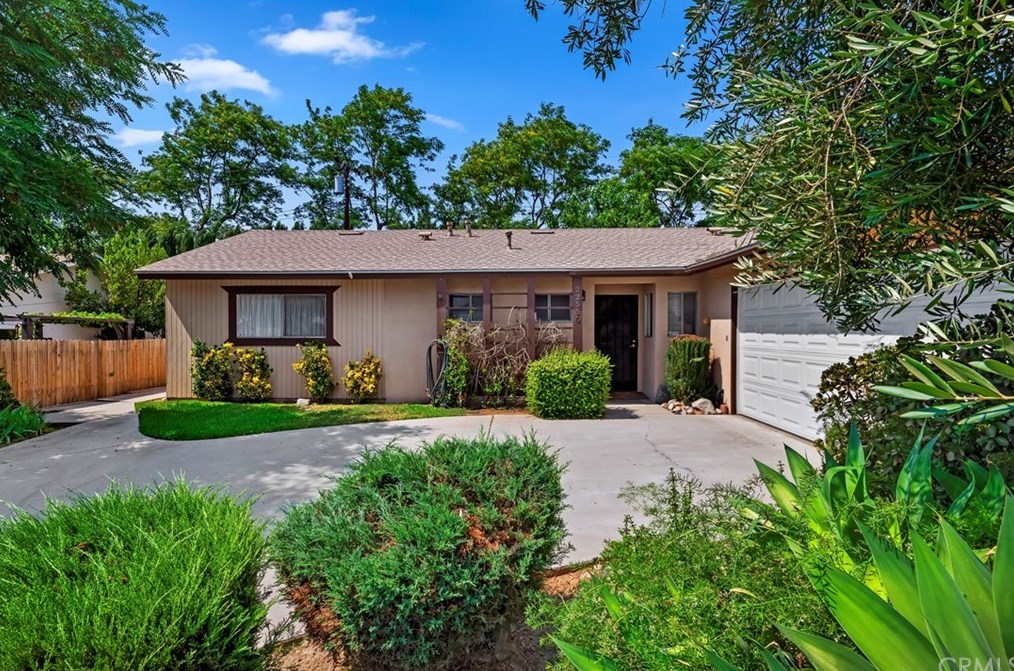 22550 La Paix St, Colton, CA 92313