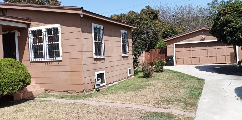 2832 Cochran Ave, Los Angeles, CA 90016-3302