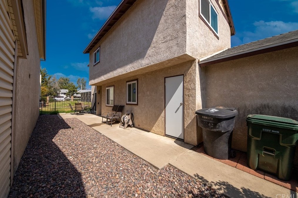 4842 Village Green Way, San Bernardino, CA 92407