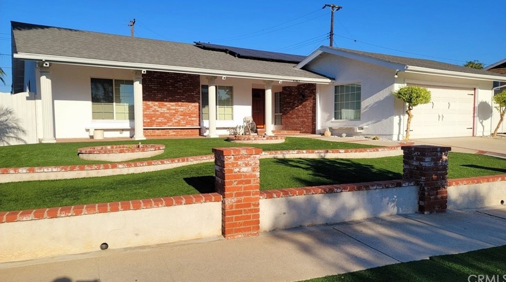 5262 Mccomber Rd, Buena Park, CA 90621