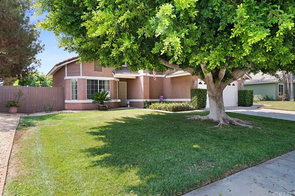 26495 Mapleridge Way, Moreno Valley, CA 92555-2206