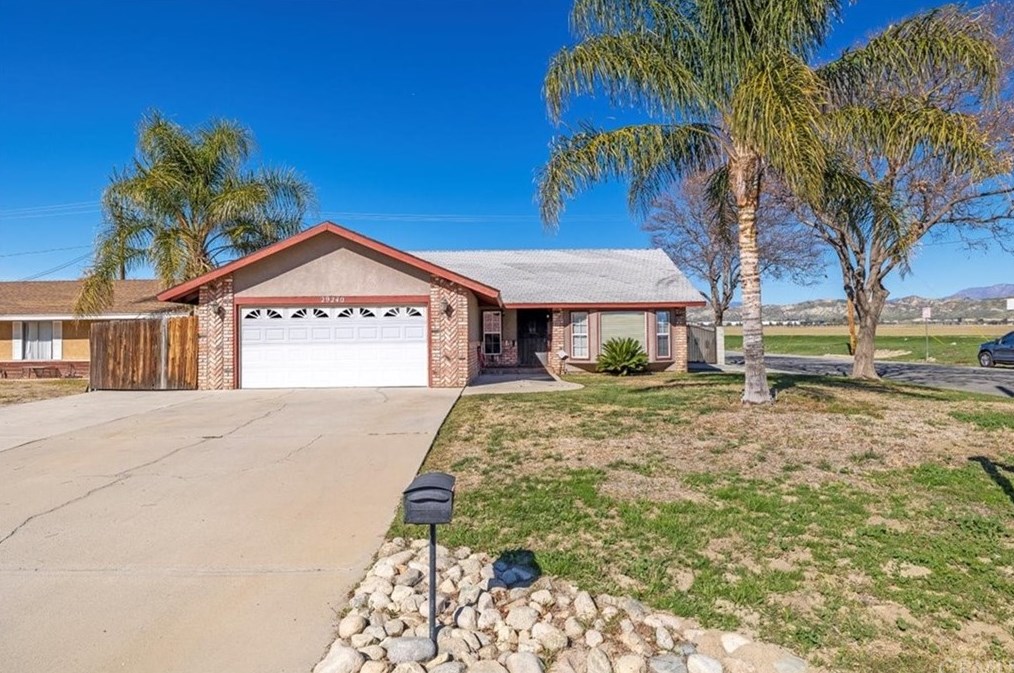 29240 Alessandro Blvd, Moreno Valley, CA 92555-7222