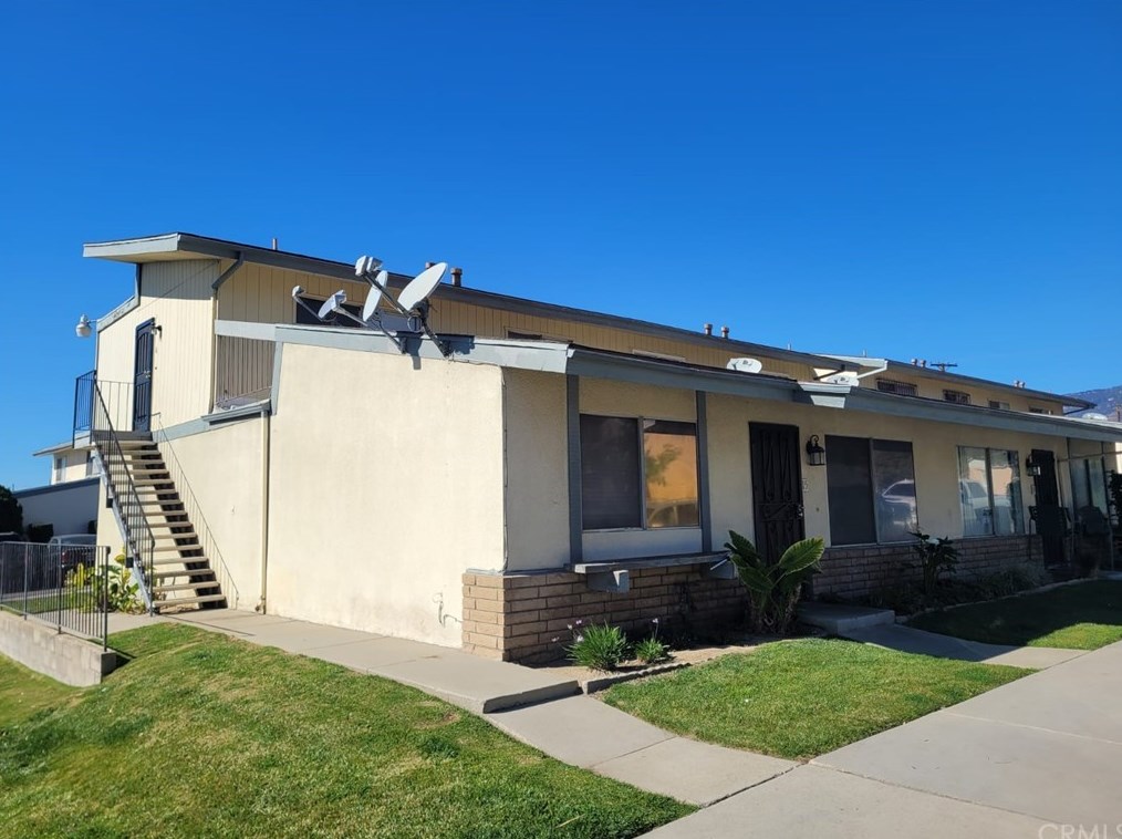 2350 Osbun Rd #15, San Bernardino, CA 92404