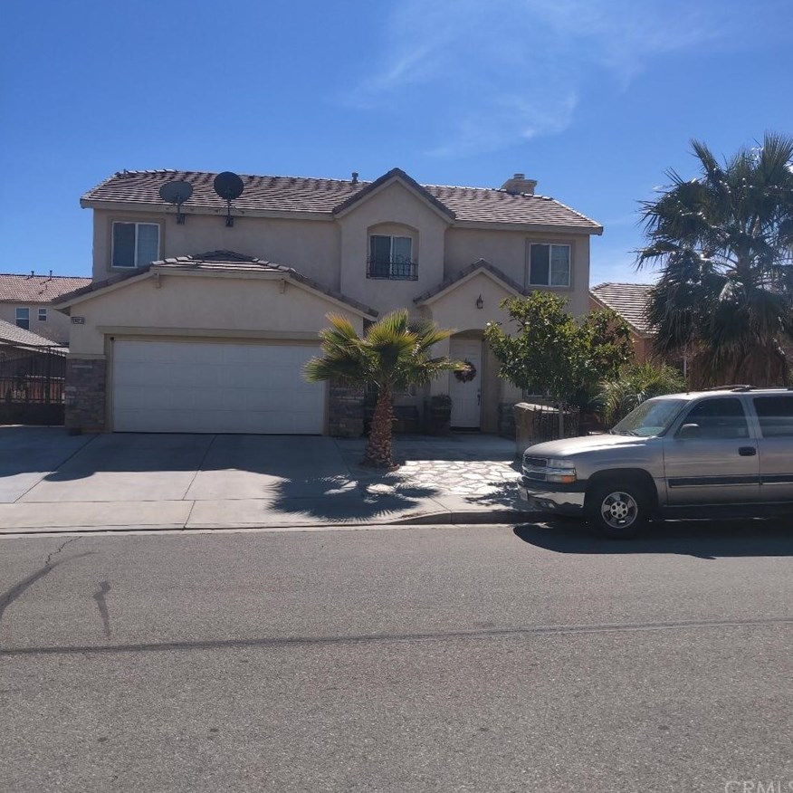 13023 Tehachapi St, Hesperia, CA 92344-3822