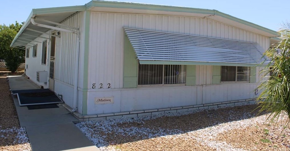 822 Palm Ave, Hemet, CA 92543-6962