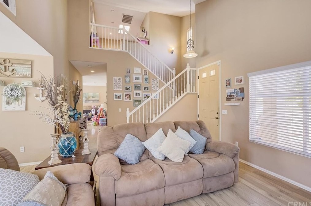 1787 Western Village Dr, San Jacinto, CA 92583