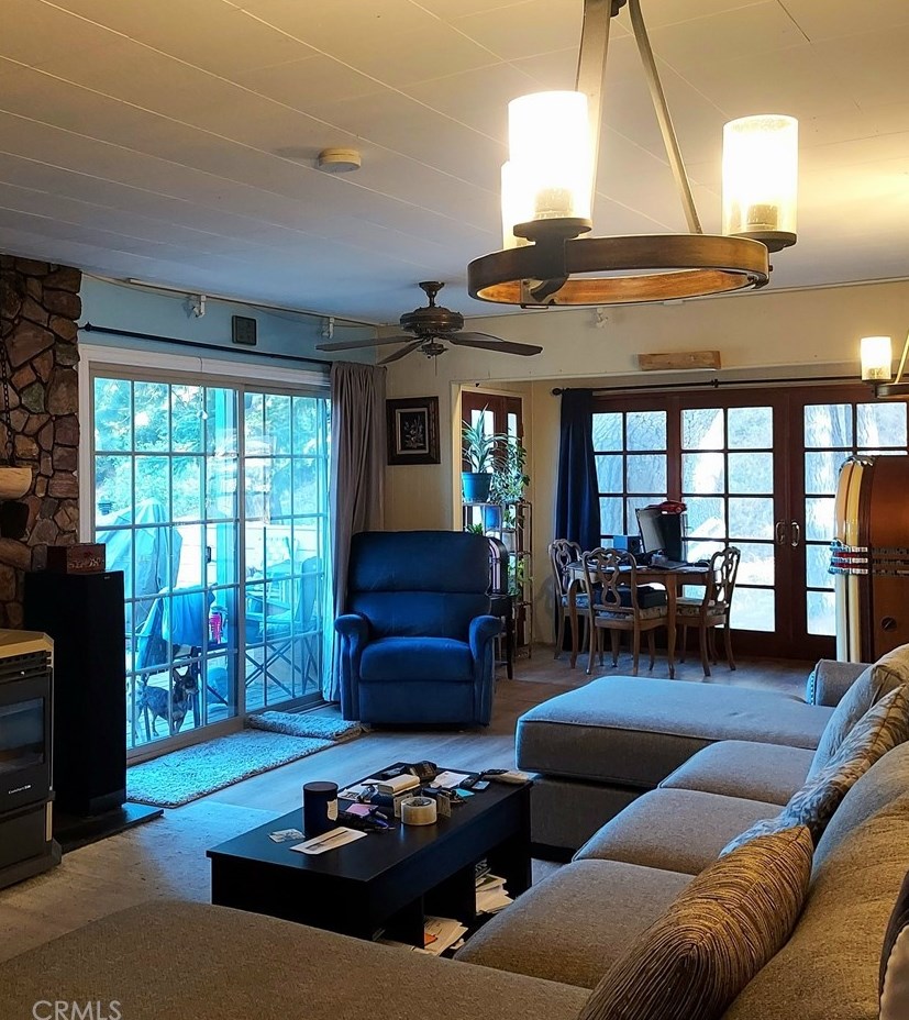 13833 Hazel Dr, Lytle Creek CA  92358 exterior