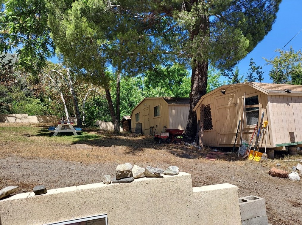 13833 Hazel Dr, Lytle Creek CA  92358 exterior