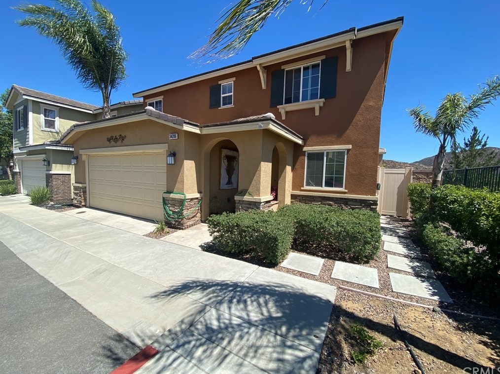 34206 Woodmont, Lake Elsinore, CA 92532