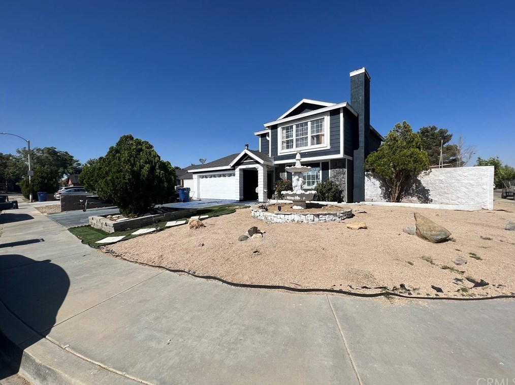 45118 Sancroft Ave, Lancaster, CA 93535