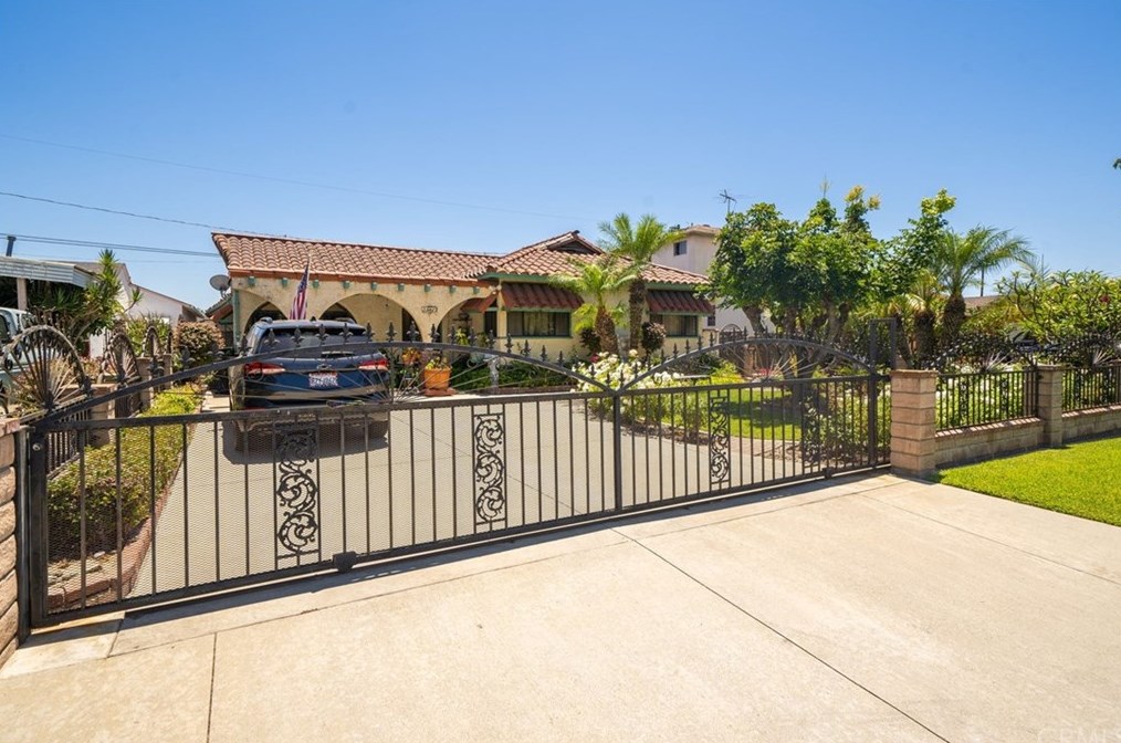 6612 Candace Ave, Pico Rivera, CA 90660