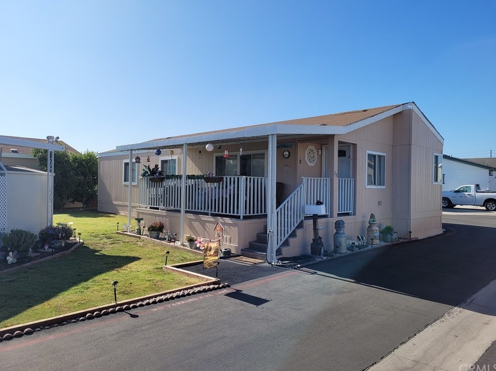 28 Walnut, Anaheim, CA 92801