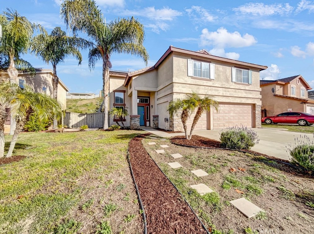 31732 Canyon Estates Dr, Lake Elsinore, CA 92532