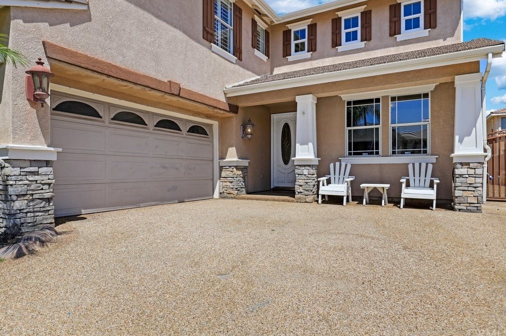 5777 Shea Ct, Fontana, CA 92336-5186