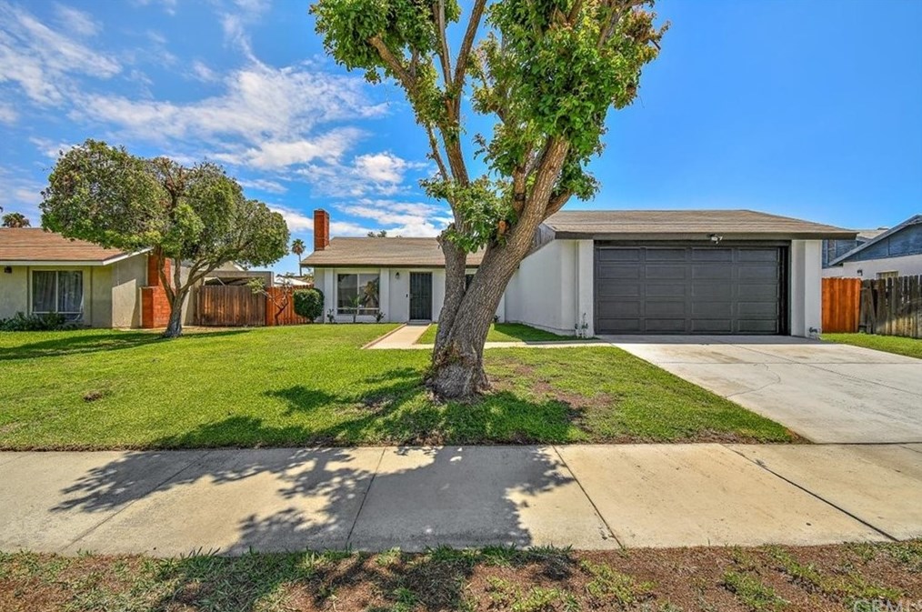25157 Sugar Hill Rd, Moreno Valley, CA 92553-4344