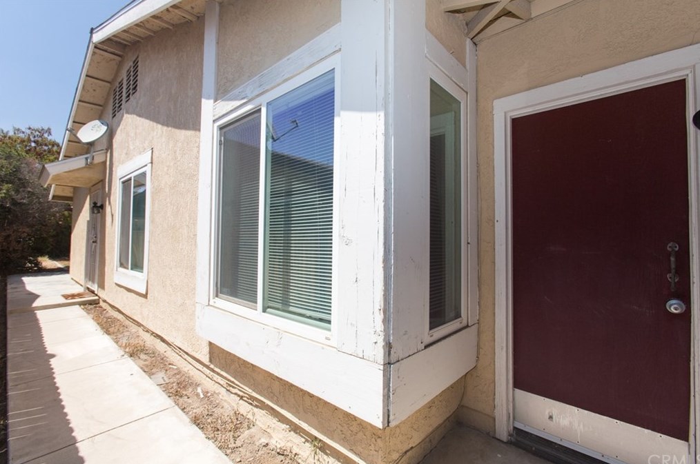 4275 Wind Stream Ln, Riverside, CA 92509