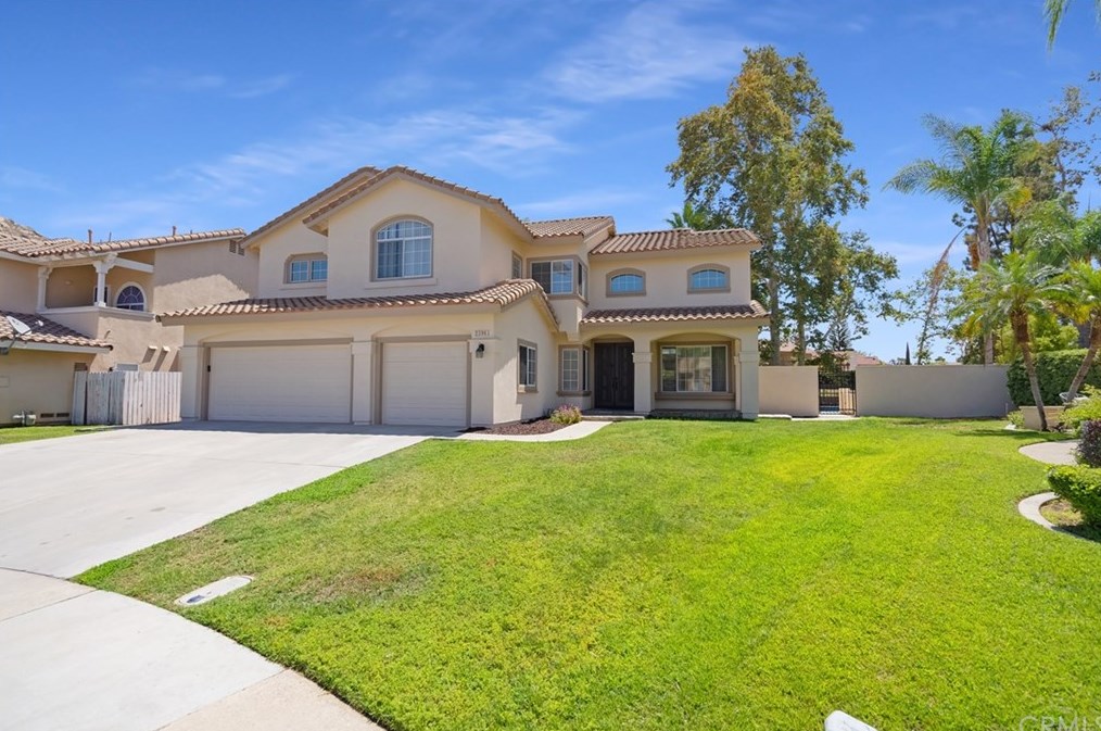 23961 Staghorn Cir, Moreno Valley, CA 92557-2822