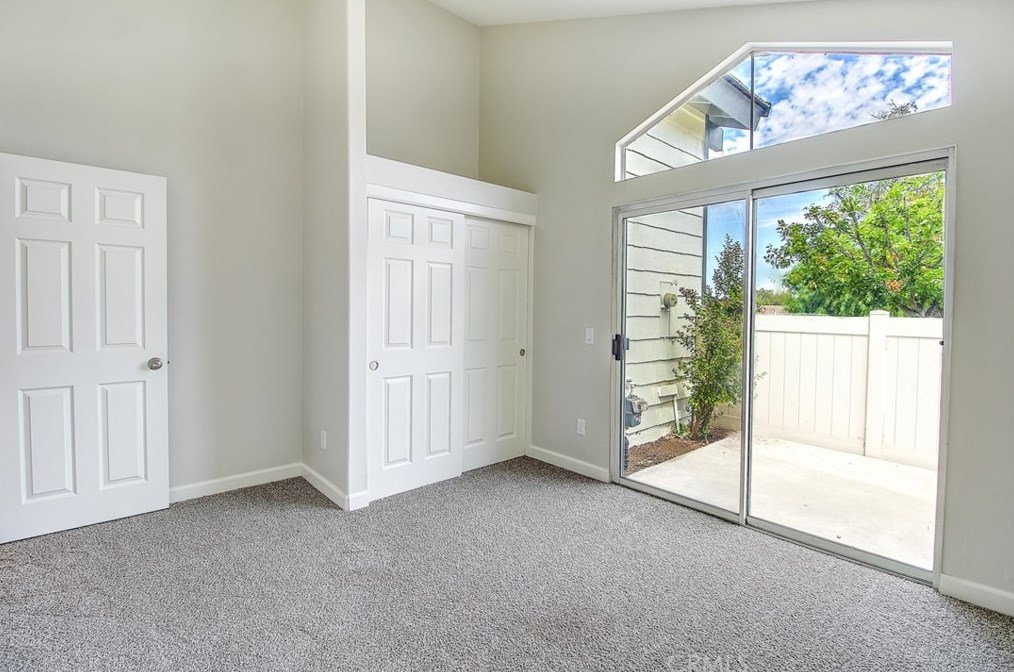 31075 Calle Aragon, Temecula CA  92592-5413 exterior